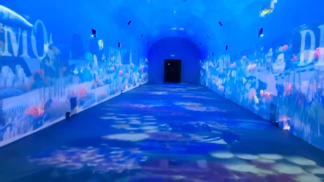 離海最遠(yuǎn)的海洋文化中心，SEEMILE點(diǎn)亮嵌入沙漠的海底隧道